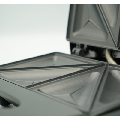 Sandwich Maker Althera - Modelo Ak031